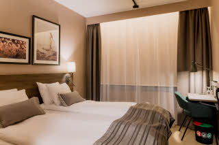 Copyright: : Niklas Andersson Overview of Room Cabin